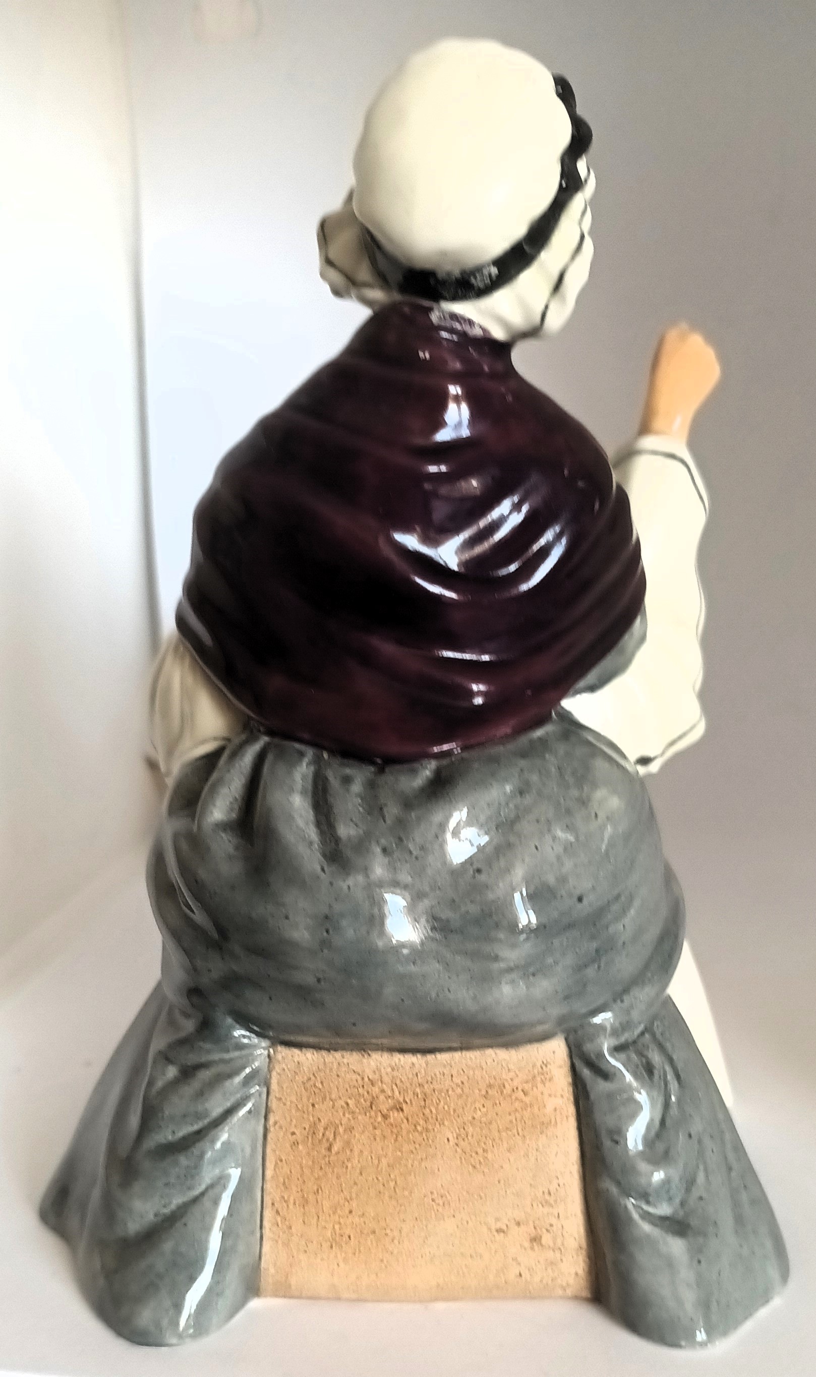 Royal Doulton English Porcelain Figurine ~ "Schoolmarm" ~ HN 2223 - Image 3